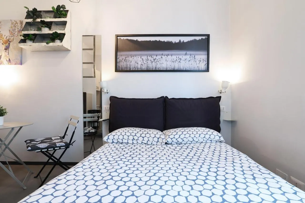 Ferienwohnung Primopiano - Schiaparelli C Flat Mailand Italien