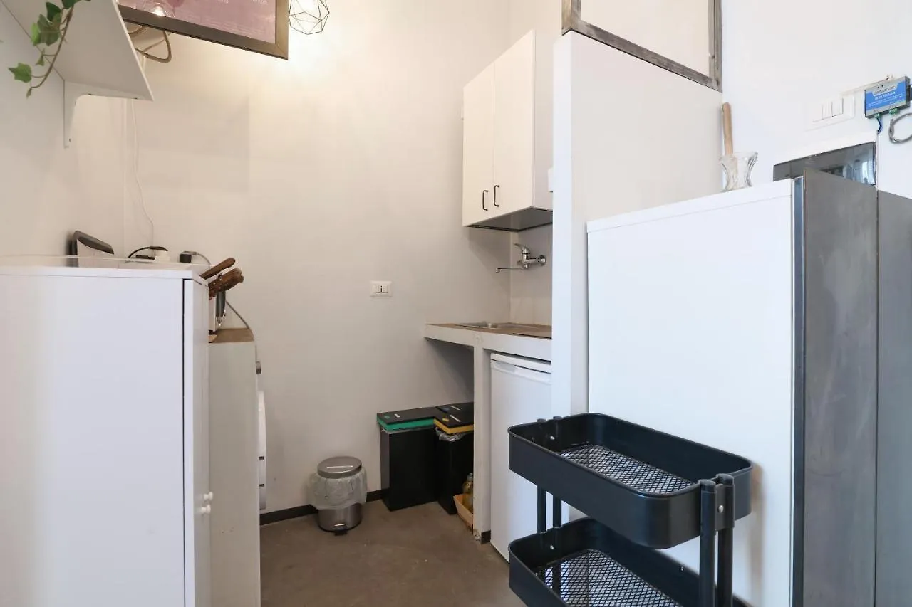 Primopiano - Schiaparelli C Flat Apartment Milan Italy